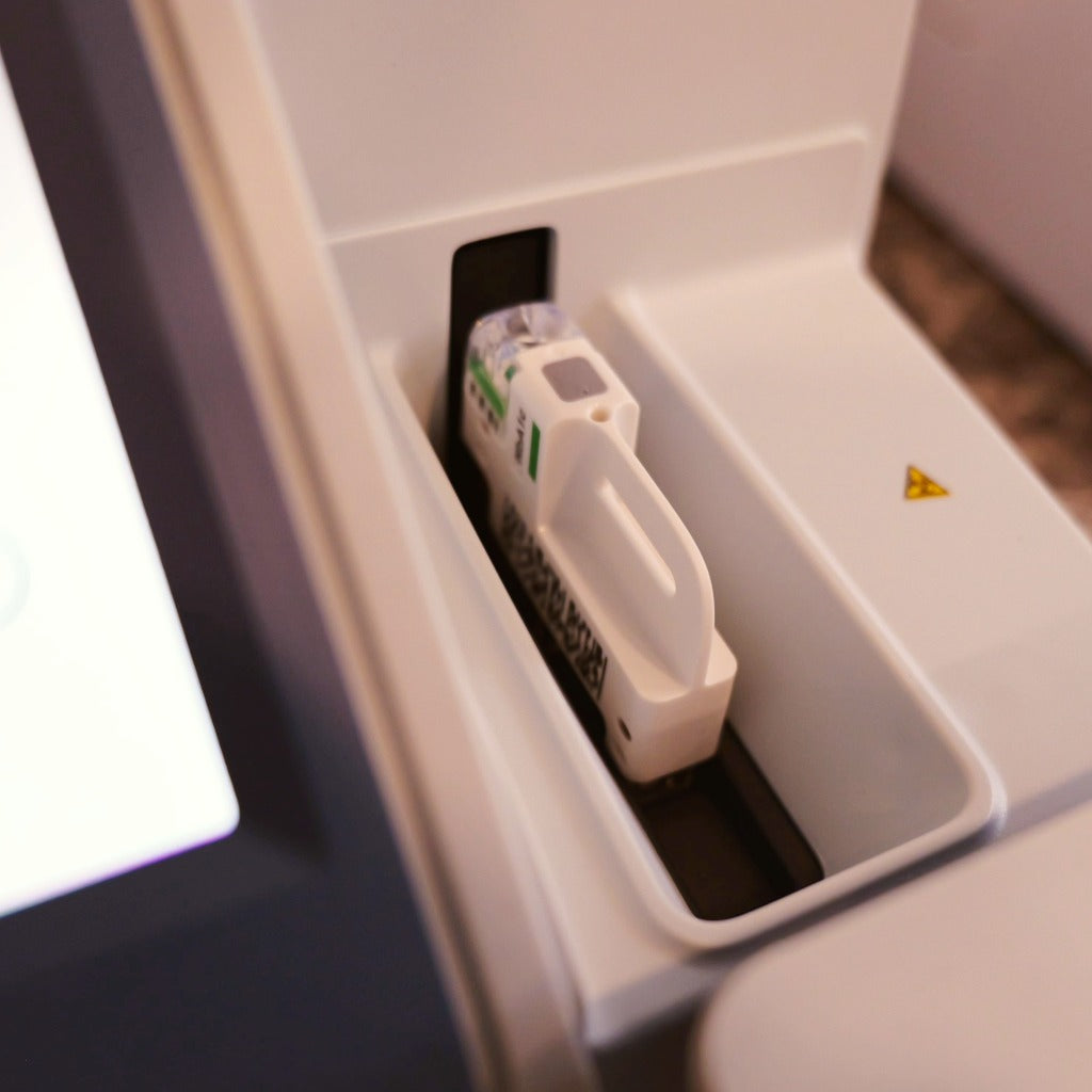 Afinion 2 analysinstrument för patientnära blodanalys